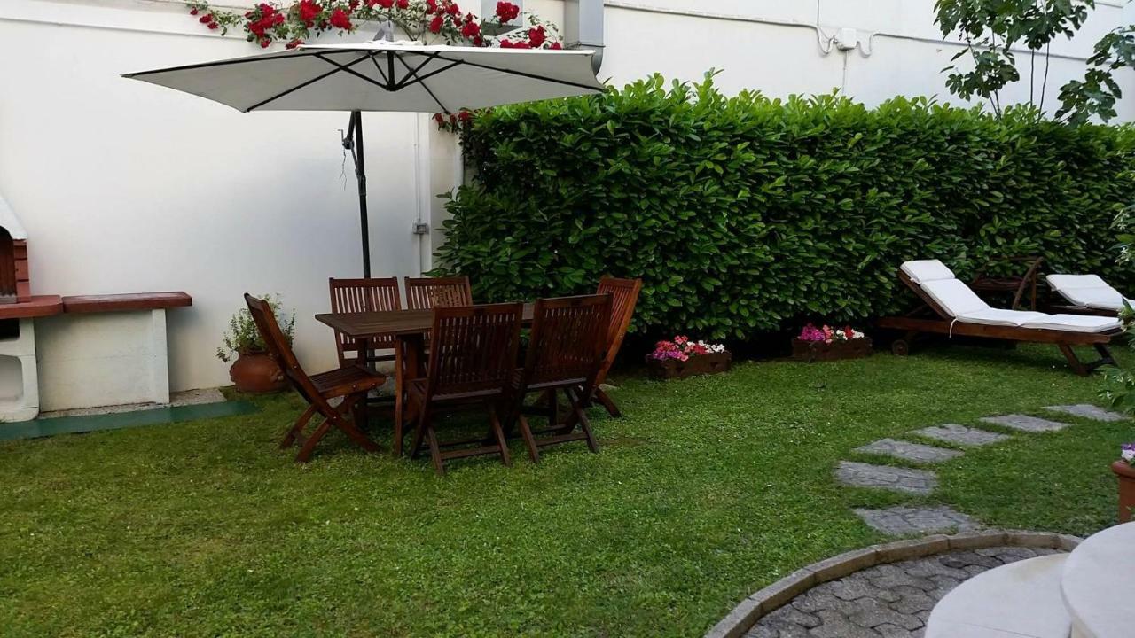 A Casa Di Clo Bed & Breakfast Pesaro Luaran gambar